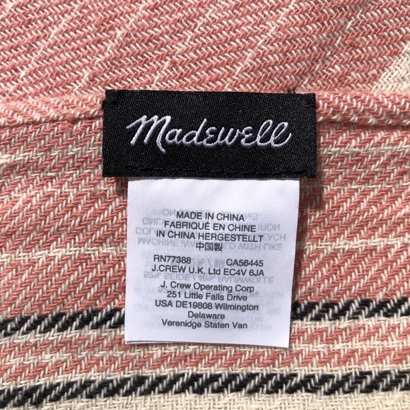 Madewell Cape Scarf Maui Stripe Pink Cream Silk Blend Arm Holes Fringe M3614 - Picture 5 of 6